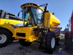 uus kombain NH TC5.90 RS koos 5,5 Vario heeder