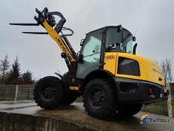 uus rataslaadur New Holland W50C