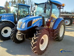 uus New Holland T4.75 S 4WD